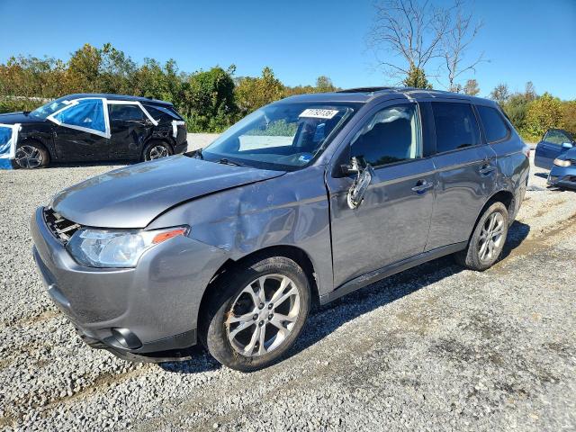 Снимка 1 от търг – 2014 MITSUBISHI OUTLANDER с VIN JA4AZ3A33EZ009132