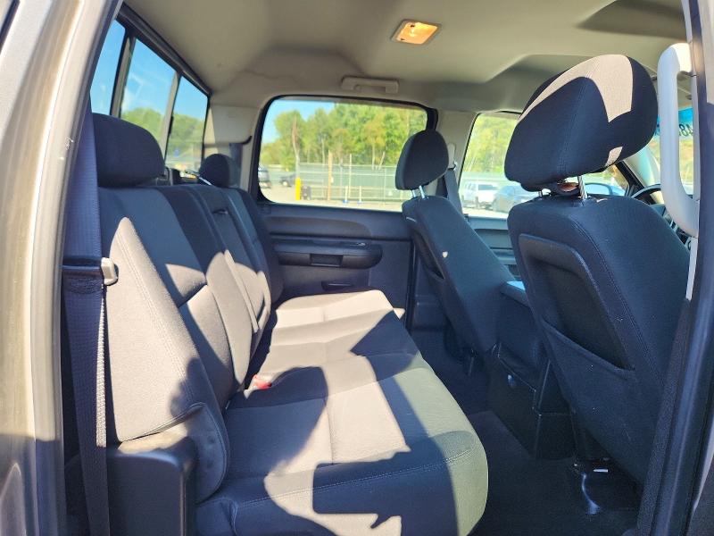 Photo 10 from auction – 2013 CHEVROLET SILVERADO with VIN 3GCPKSE7XDG299816