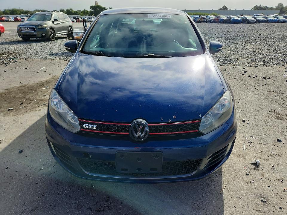 Снимка 5 от търг – 2012 VOLKSWAGEN GTI с VIN WVWED7AJ9CW107415