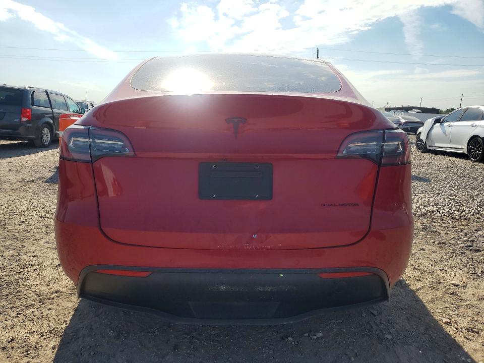 Снимка 6 от търг – 2021 TESLA MODEL Y с VIN 5YJYGDEE1MF217039