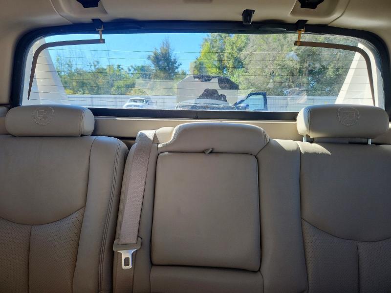 Photo 10 from auction – 2005 CADILLAC ESCALADE with VIN 3GYEK62N75G193384