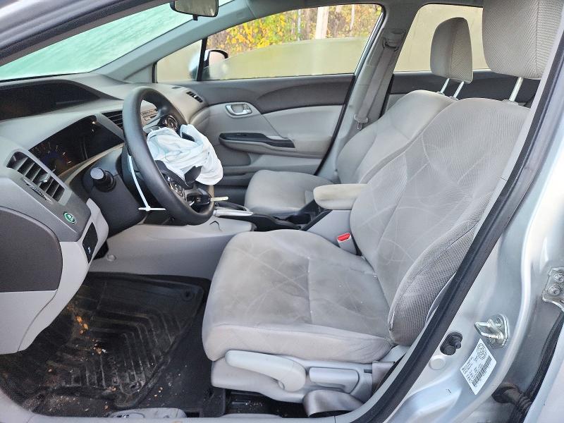 Снимка 7 от търг – 2012 HONDA CIVIC с VIN 2HGFB2F44CH104969