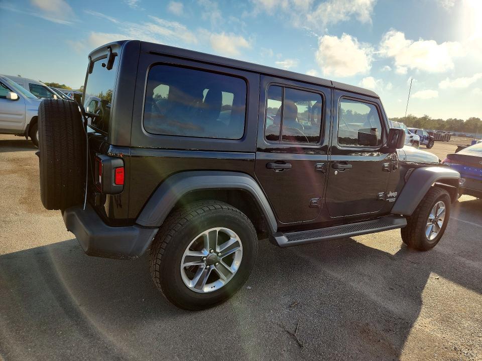 Снимка 3 от търг – 2019 JEEP WRANGLER UNLIMITED с VIN 1C4HJXDGXKW646453