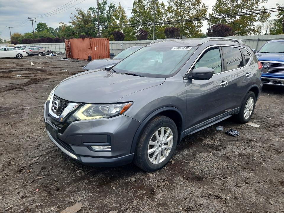 NISSAN ROGUE 2017 с VIN 5N1AT2MV3HC751340 - Снимка от търг