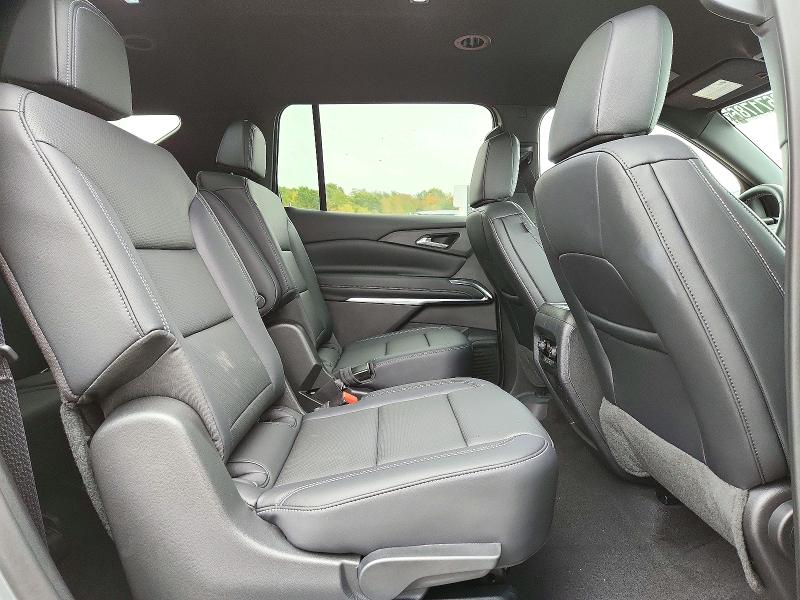 Снимка 11 от търг – 2027 CHEVROLET TRAVERSE с VIN 1GNEVGKS7VJ122846
