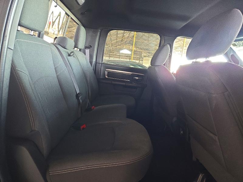 Снимка 10 от търг – 2023 RAM 1500 CLASSIC с VIN 1C6RR7LG0PS548228