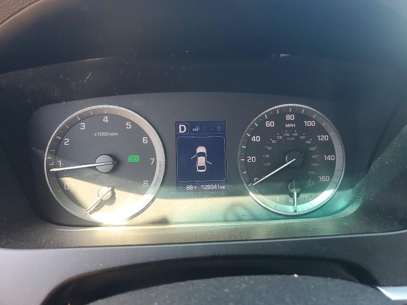 Foto 9 de la subasta – 2017 HYUNDAI SONATA con VIN 5NPE24AF2HH582885