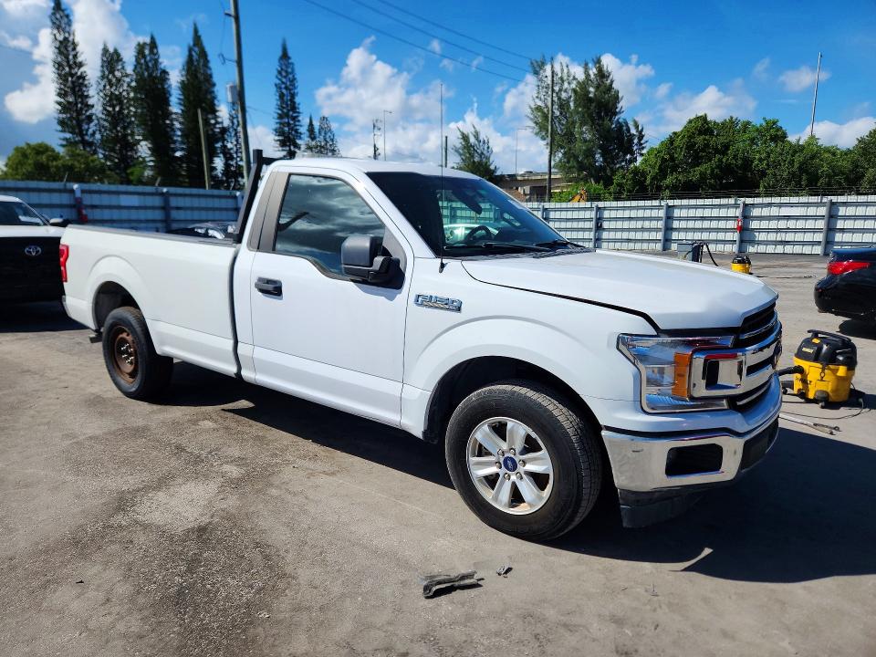 Foto 4 de la subasta – 2019 FORD F150 con VIN 1FTMF1C58KKD65983