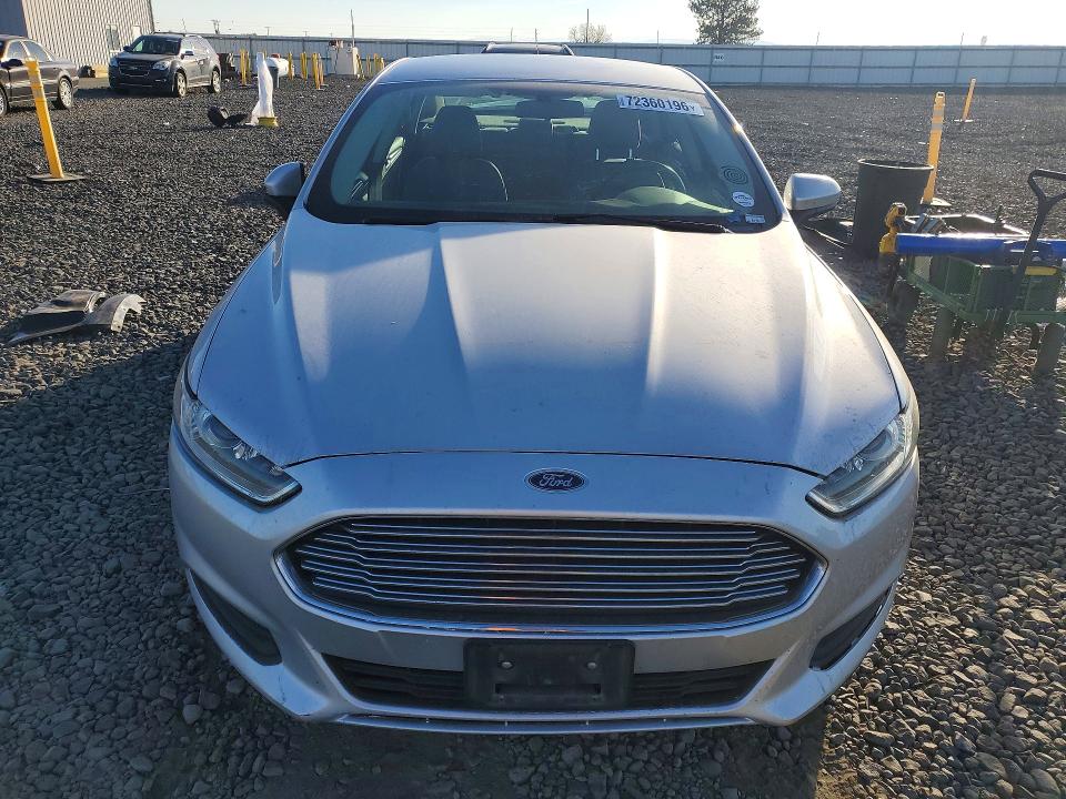 Photo 5 from auction – 2016 FORD FUSION with VIN 3FA6P0UU9GR178928