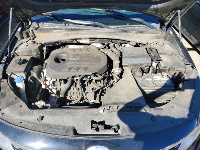 Photo 11 from auction – 2018 KIA OPTIMA with VIN 5XXGV4L29JG245612