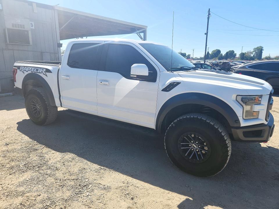 Photo 4 from auction – 2018 FORD F150 with VIN 1FTFW1RG3JFD65320