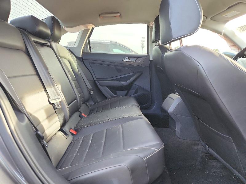 Photo 10 from auction – 2024 VOLKSWAGEN JETTA with VIN 3VWEM7BU4RM006152