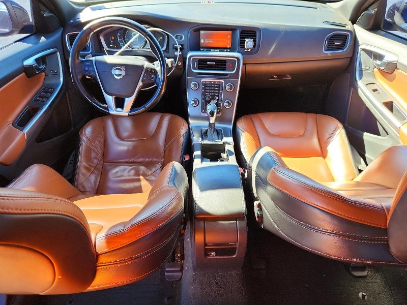 Photo 8 from auction – 2015 VOLVO V60 with VIN YV126MEB5F1188178