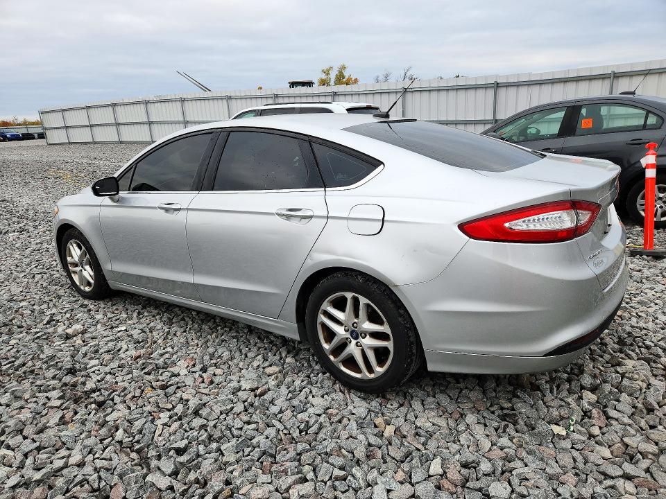 Снимка 2 от търг – 2015 FORD FUSION с VIN 3FA6P0HDXFR220905