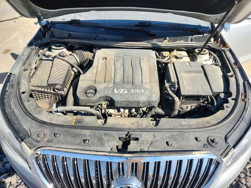 Снимка 11 от търг – 2016 BUICK LACROSSE с VIN 1G4GD5G36GF190096