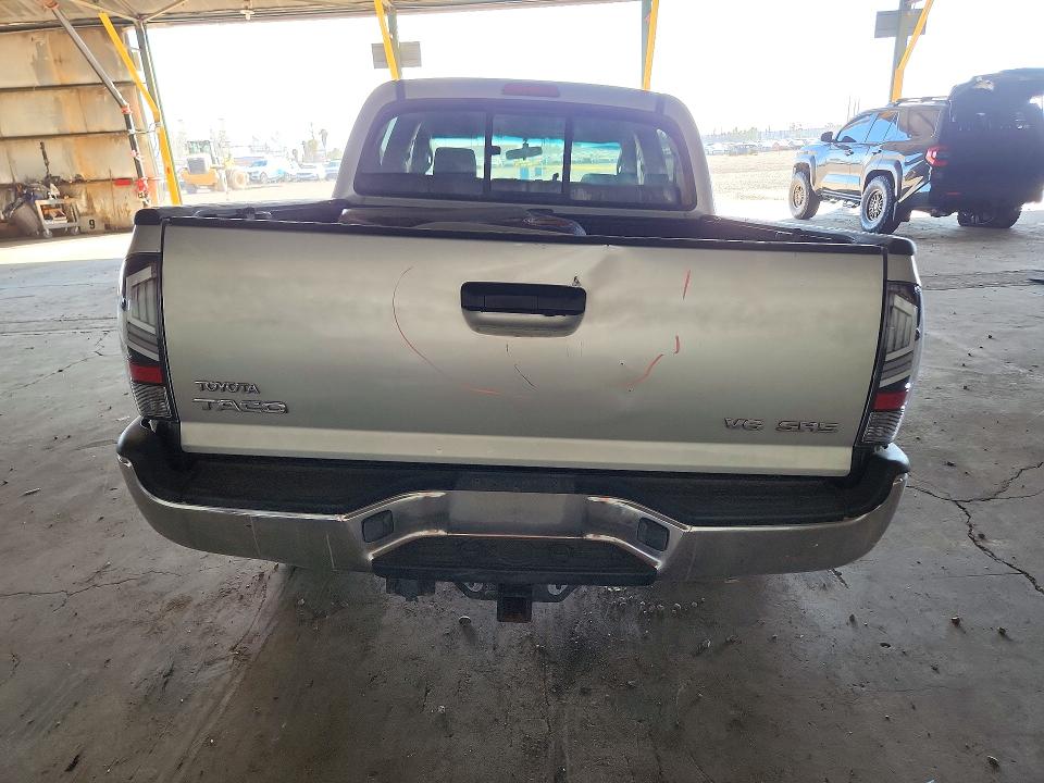 Снимка 6 от търг – 2006 TOYOTA TACOMA с VIN 5TELU42N56Z263997