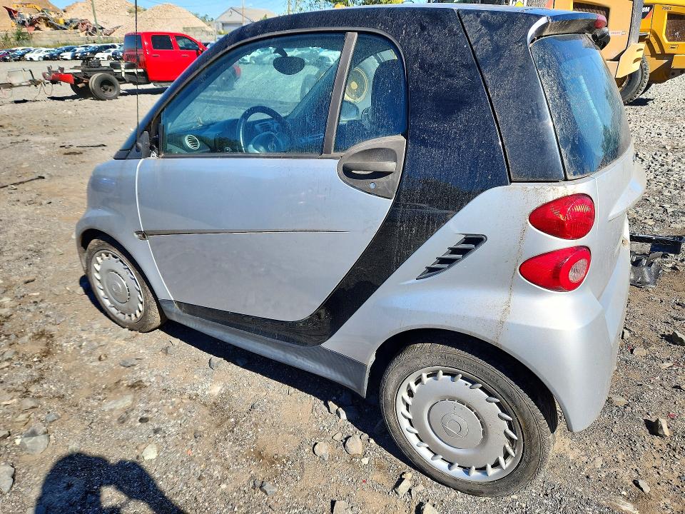 Foto 2 de la subasta – 2015 SMART FORTWO con VIN WMEEJ3BA6FK793068