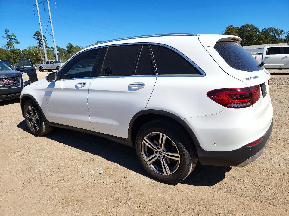 Снимка 2 от търг – 2022 MERCEDES-BENZ GLC с VIN W1N0G8DB2NV383206