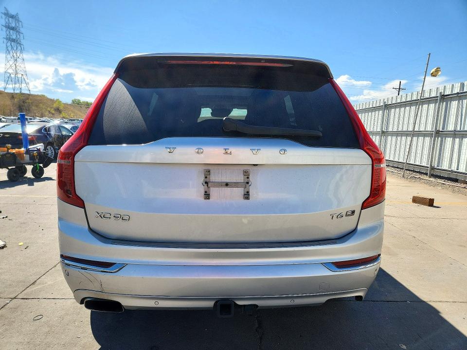 Zdjęcie 6 z aukcji – 2016 VOLVO XC90 z VIN YV4A22PLXG1088096