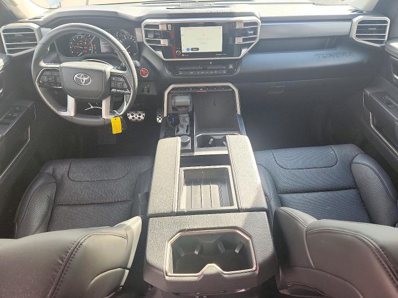 Zdjęcie 8 z aukcji – 2024 TOYOTA TUNDRA z VIN 5TFLA5DB1RX141408