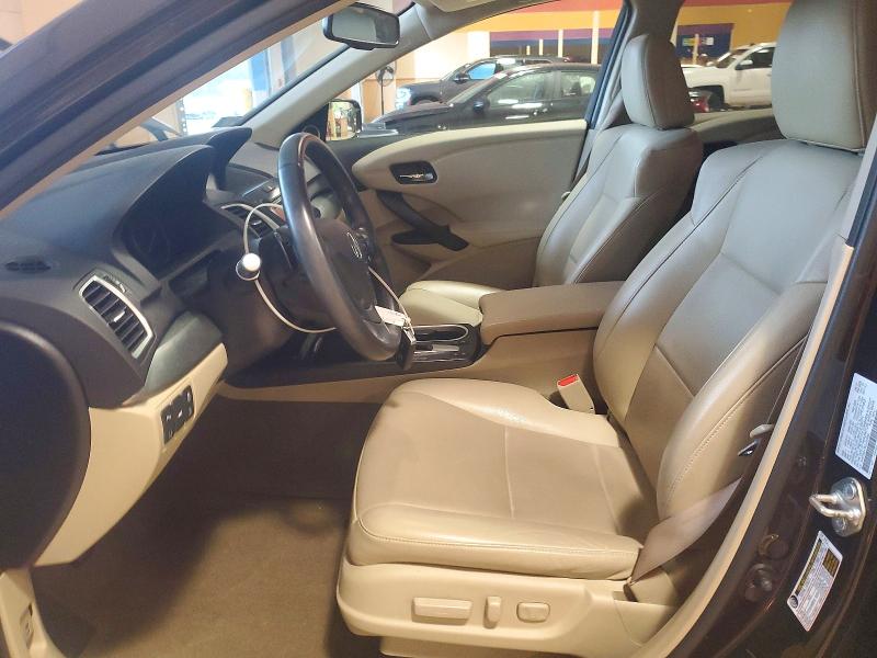 Снимка 7 от търг – 2018 ACURA RDX с VIN 5J8TB4H78JL000684
