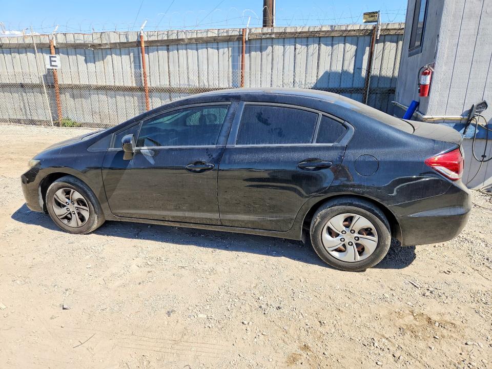Снимка 2 от търг – 2015 HONDA CIVIC с VIN 19XFB2F54FE211558