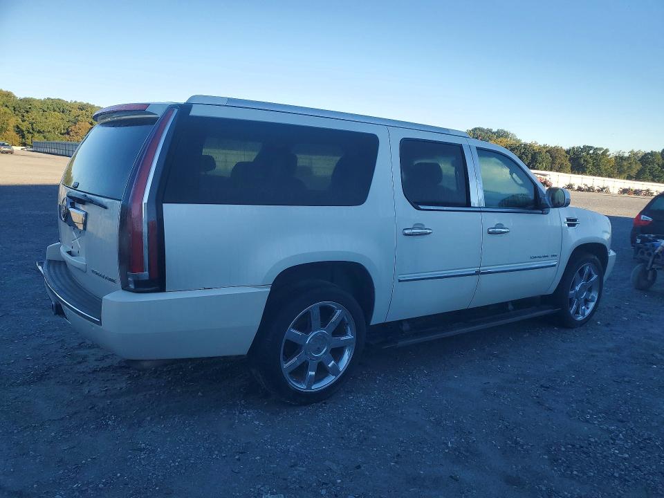 Zdjęcie 3 z aukcji – 2011 CADILLAC ESCALADE z VIN 1GYS4JEF9BR102504