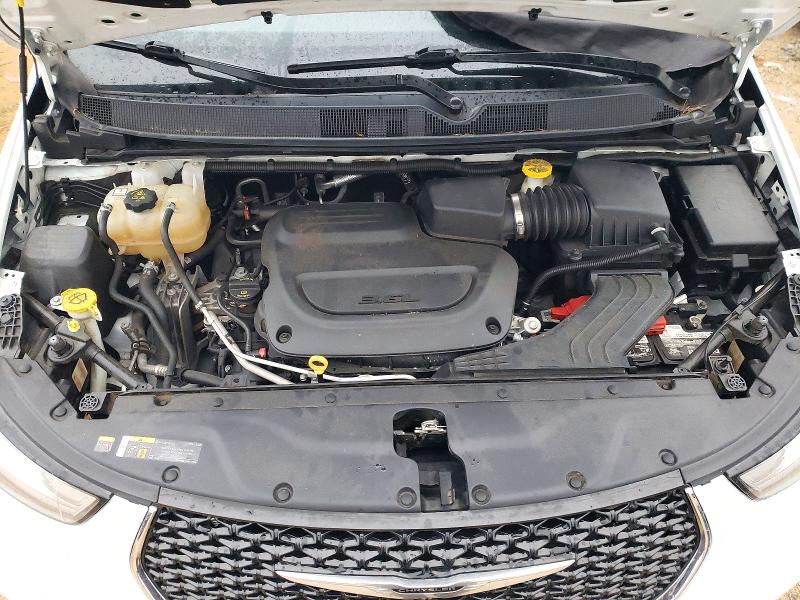 Снимка 12 от търг – 2022 CHRYSLER PACIFICA с VIN 2C4RC1BG2NR168959