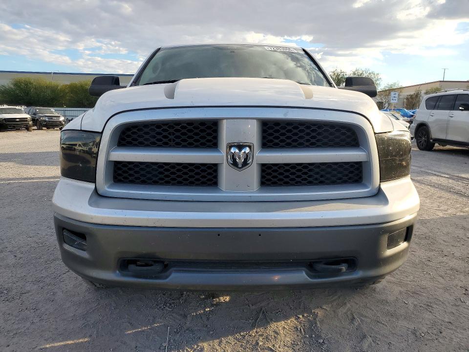Снимка 5 от търг – 2011 DODGE RAM 1500 с VIN 1D7RB1CT5BS582297