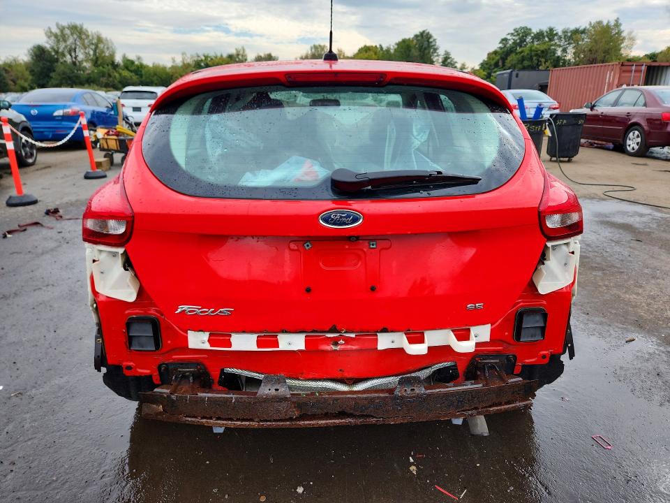 Снимка 6 от търг – 2015 FORD FOCUS с VIN 1FADP3K21FL212996