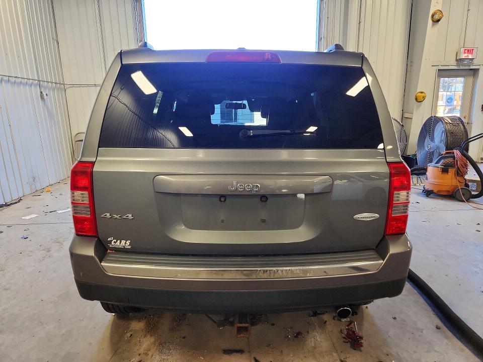 Снимка 6 от търг – 2011 JEEP PATRIOT с VIN 1J4NF4GB0BD255434