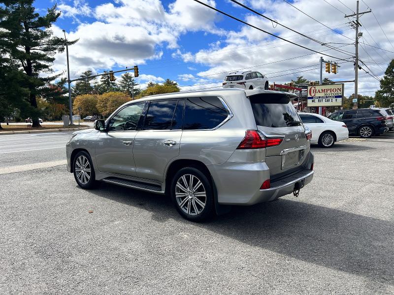 Photo 3 from auction – 2016 LEXUS LX with VIN JTJHY7AX3G4217039