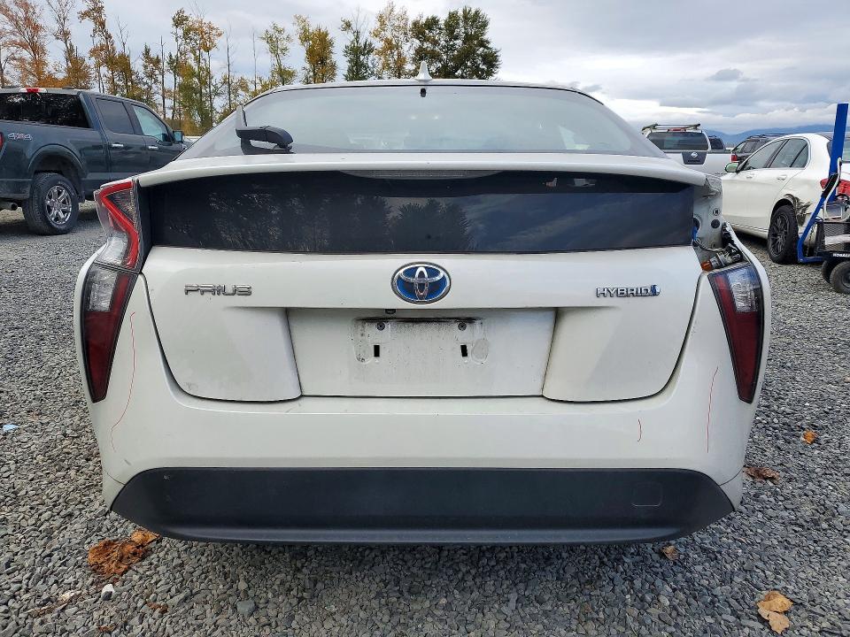 Снимка 6 от търг – 2016 TOYOTA PRIUS с VIN JTDKARFUXG3510949