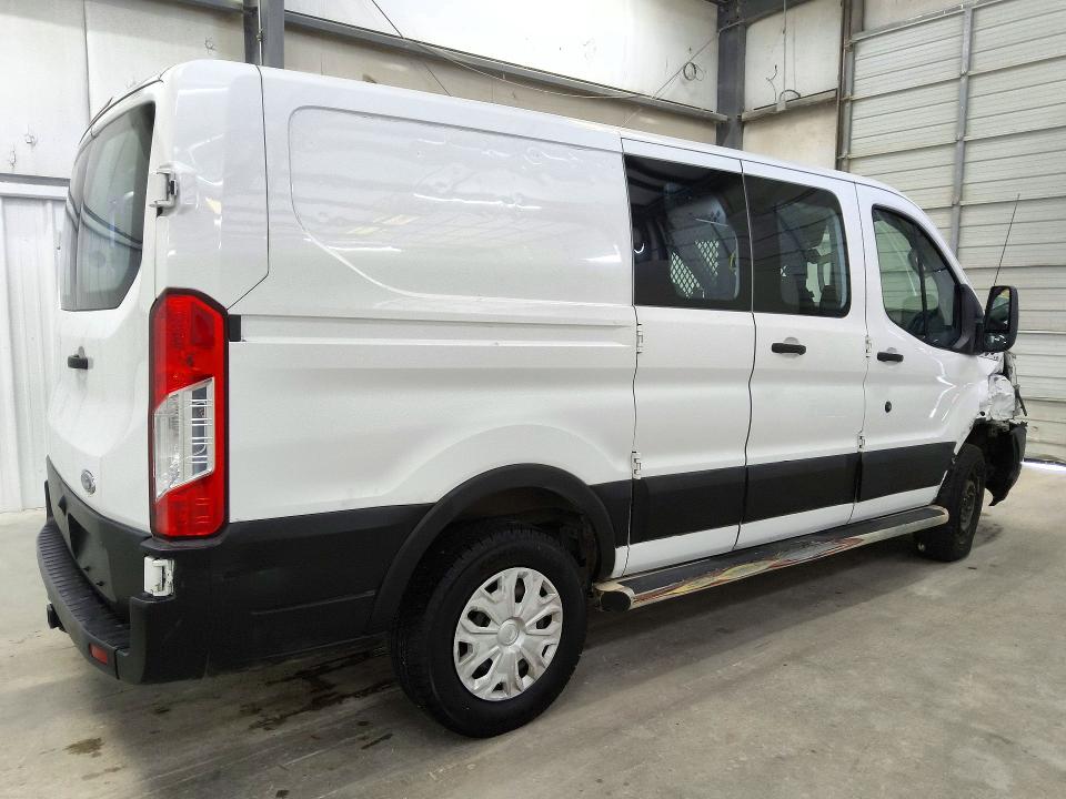 Снимка 3 от търг – 2019 FORD TRANSIT с VIN 1FTYR1ZM1KKA56198
