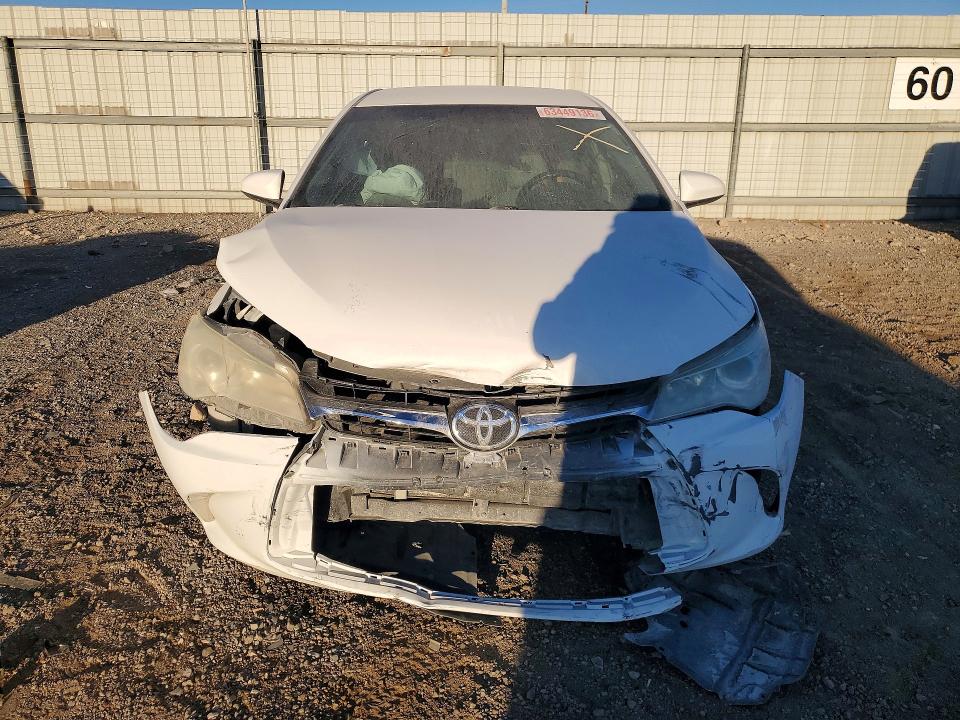 Снимка 5 от търг – 2016 TOYOTA CAMRY с VIN 4T1BF1FKXGU532697