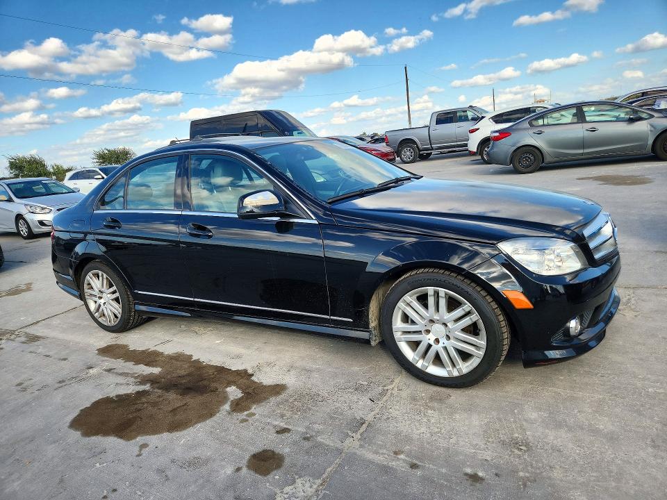 Снимка 4 от търг – 2008 MERCEDES-BENZ C с VIN WDDGF54X88F099828