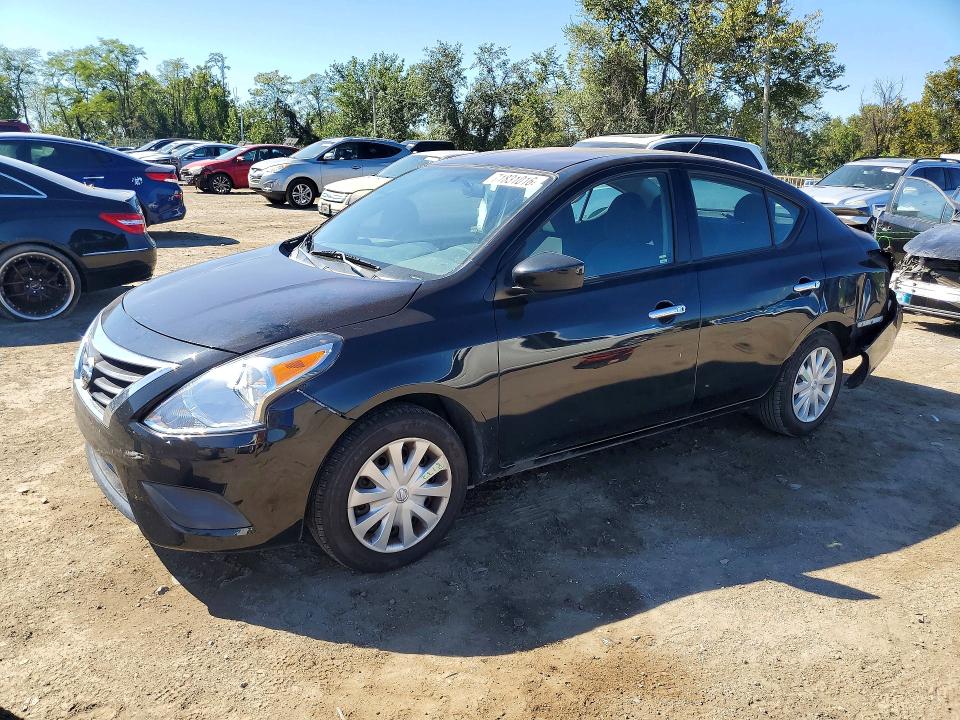 NISSAN VERSA 2017 с VIN 3N1CN7AP3HL806421 - Снимка от търг