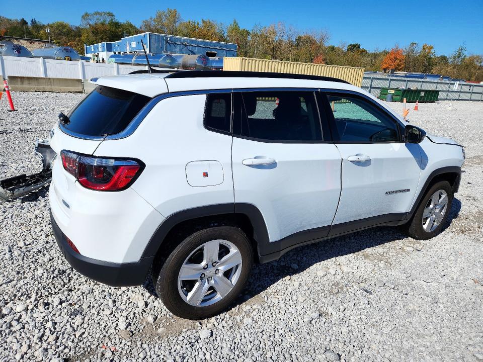 Снимка 3 от търг – 2022 JEEP COMPASS с VIN 3C4NJCBBXNT182545