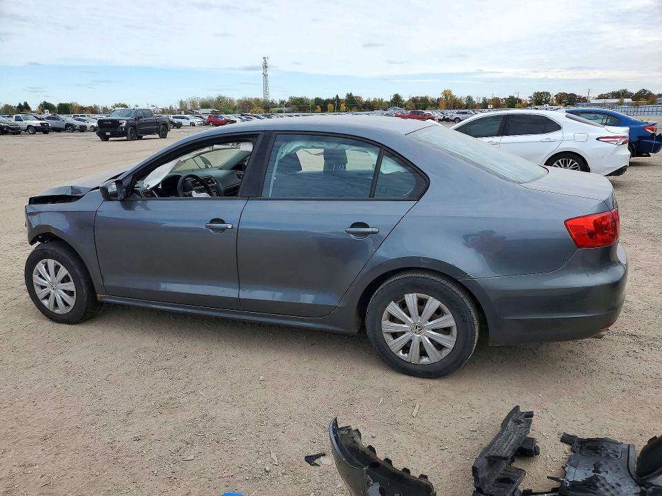 Снимка 2 от търг – 2013 VOLKSWAGEN JETTA с VIN 3VW1K7AJ3DM434654