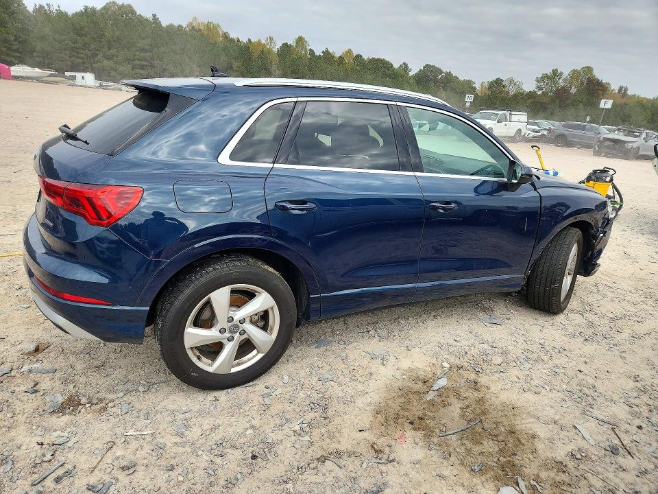 Снимка 3 от търг – 2020 AUDI Q3 с VIN WA1BECF35L1114159