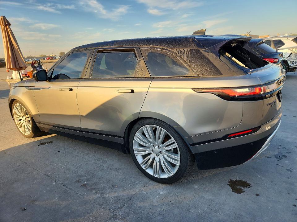 Снимка 2 от търг – 2018 LAND ROVER RANGE ROVER VELAR с VIN SALYL2RV9JA753910