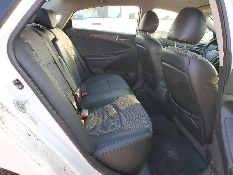 Снимка 10 от търг – 2011 HYUNDAI SONATA с VIN 5NPEC4AC0BH048522