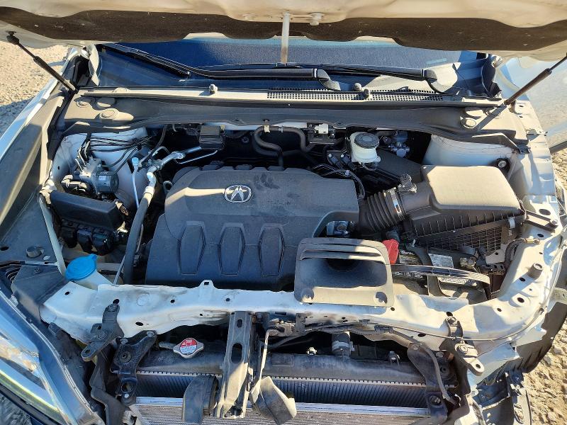 Снимка 11 от търг – 2017 ACURA RDX с VIN 5J8TB4H51HL003502
