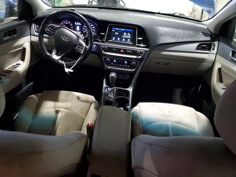 Снимка 8 от търг – 2019 HYUNDAI SONATA с VIN 5NPE34AF6KH785184