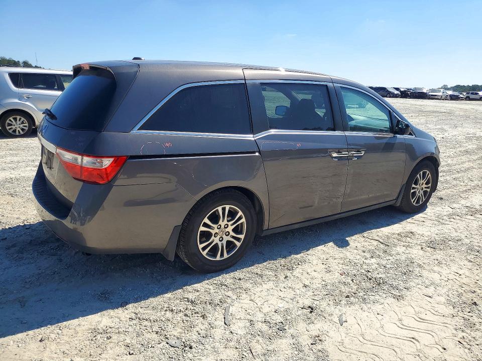 Снимка 3 от търг – 2013 HONDA ODYSSEY с VIN 5FNRL5H69DB079230