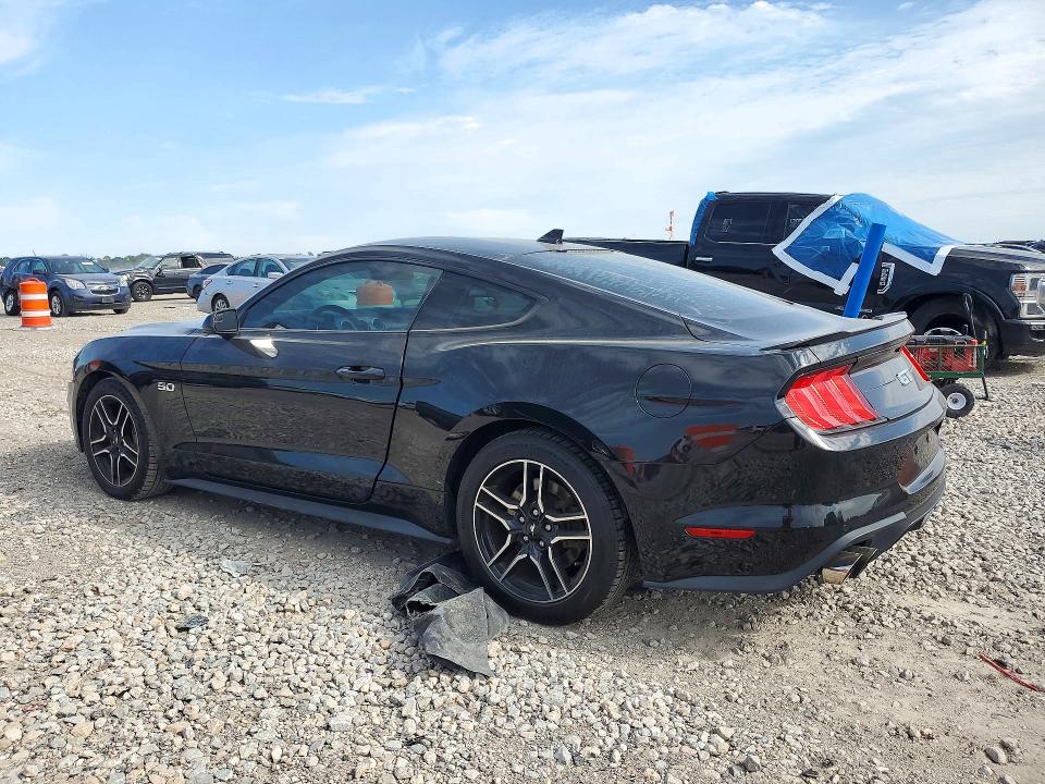 Zdjęcie 2 z aukcji – 2020 FORD MUSTANG z VIN 1FA6P8CF8L5176036