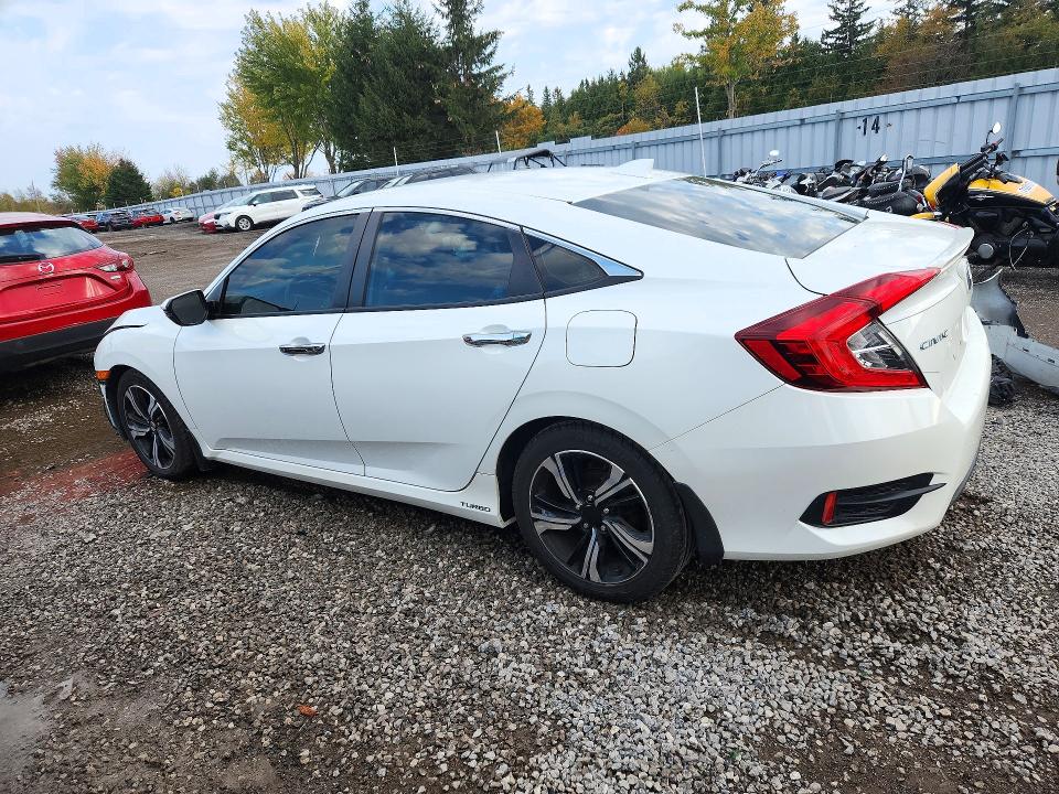 Photo 2 from auction – 2018 HONDA CIVIC with VIN 2HGFC1F97JH106926