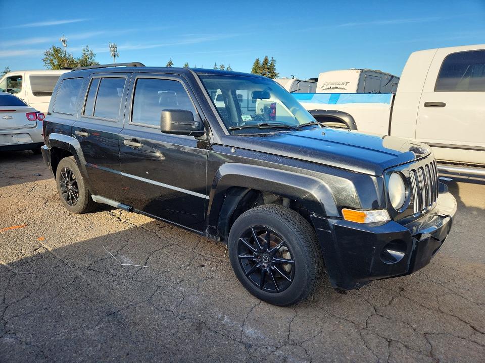 صورة رقم 4 من المزاد - 2008 JEEP PATRIOT مع VIN 1J8FT28028D682927