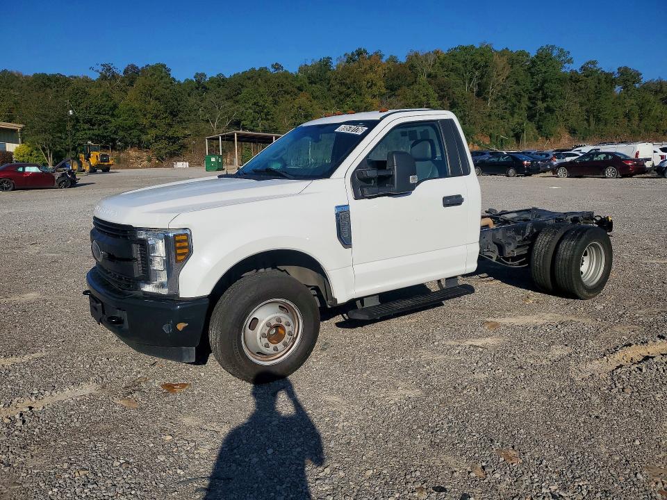Снимка 1 от търг – 2019 FORD F350 с VIN 1FDRF3G64KEE36465