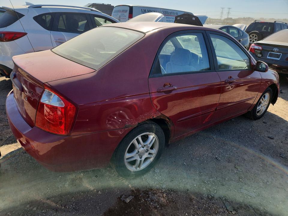 صورة رقم 3 من المزاد - 2003 KIA SPECTRA مع VIN KNAFB121135266860